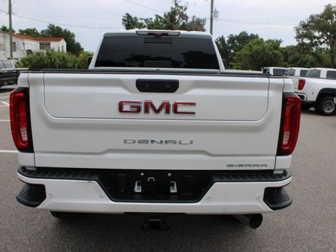 Used 2021 GMC Sierra 2500 Denali w/ Denali Ultimate Package AWD/4WD image 5