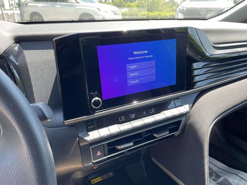 Used 2025 Toyota Camry LE FWD image 23