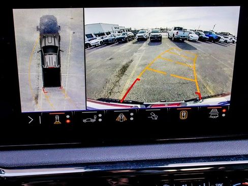 Used 2024 GMC Sierra 3500 AT4 w/ AT4 Premium Plus Package image 21