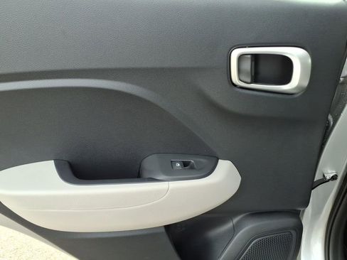 New 2026 Hyundai Venue SEL image 9