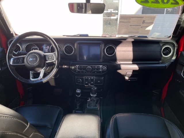 Used 2022 Jeep Gladiator Overland w/ Popular Equipment Package AWD/4WD image 32