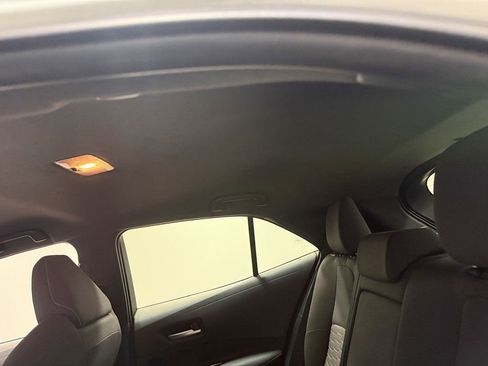 Used 2021 Toyota Corolla SE image 52