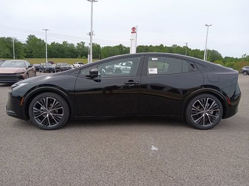 New 2026 Toyota Prius Limited FWD image 6
