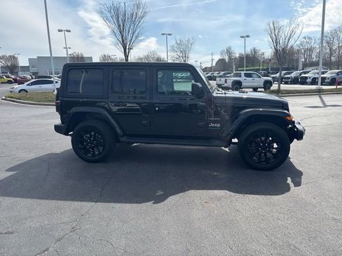 Used 2023 Jeep Wrangler Unlimited Sahara w/ Cold Weather Group image 4