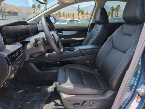 Certified 2025 Nissan Murano SL w/ Cargo Package AWD/4WD image 14