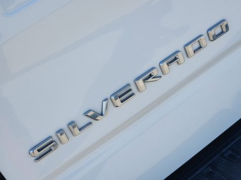 Used 2023 Chevrolet Silverado 1500 W/T w/ Trailering Package AWD/4WD image 12
