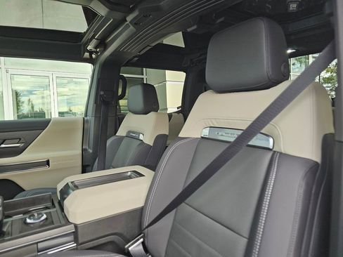 New 2026 GMC Hummer EV 4x4 Crew Cab image 23