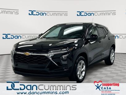 Used 2024 Chevrolet Trax LS w/ LS Convenience Package