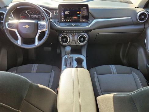 Used 2023 Chevrolet Blazer LT image 13