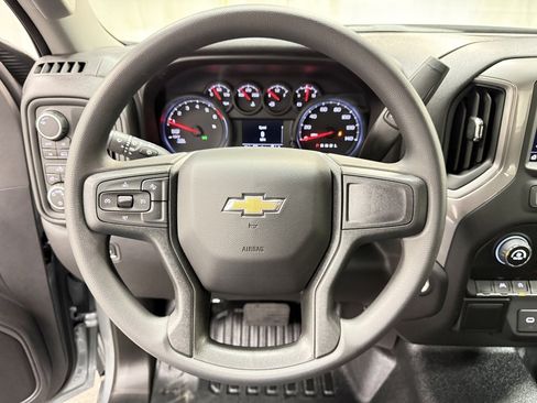 New 2026 Chevrolet Silverado 1500 W/T image 25
