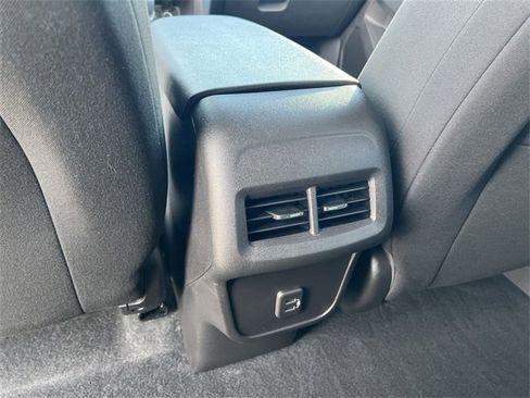 Certified 2024 Chevrolet Equinox LS w/ LS Convenience Package image 20