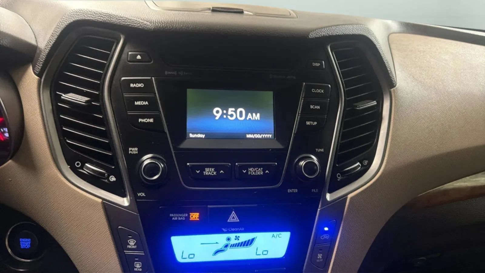 Used 2016 Hyundai Santa Fe Limited AWD/4WD image 13
