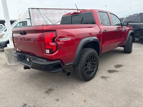 Used 2023 Chevrolet Colorado Trail Boss w/ Technology Package AWD/4WD image 11