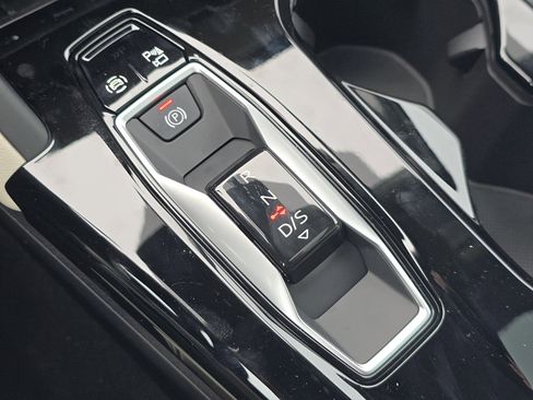 New 2025 Audi Q5 Premium Plus image 23