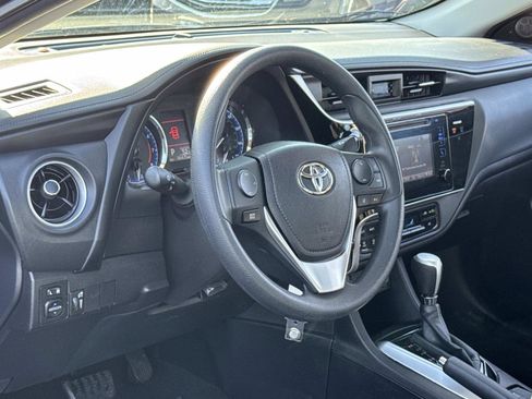 Used 2017 Toyota Corolla LE w/ Carpet Mat Package (TMS) image 11