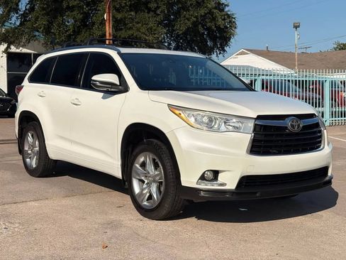 Used 2014 Toyota Highlander Limited Platinum AWD/4WD image 1