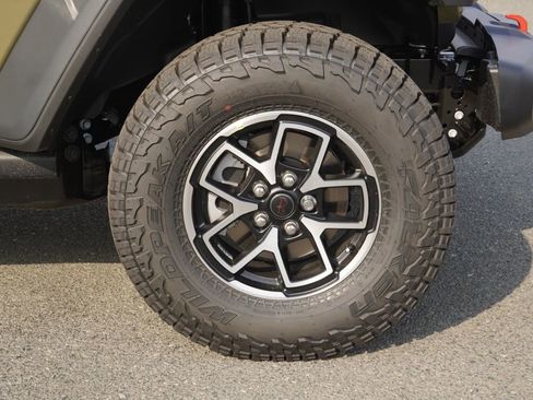 New 2026 Jeep Gladiator Rubicon w/ Steel Power Dome Hood Package image 10