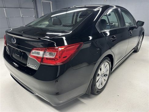 Used 2015 Subaru Legacy 2.5i Premium w/ Popular Package #2 AWD/4WD image 7