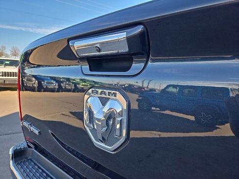 Used 2020 RAM 1500 Lone Star image 26