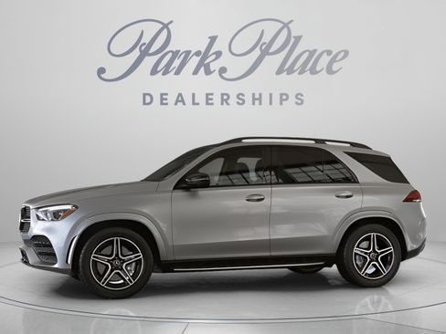 Used 2022 Mercedes-Benz GLE 450 4MATIC image 4