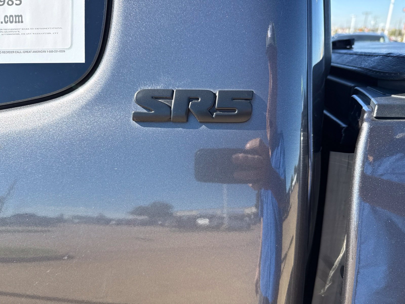 Used 2023 Toyota Tacoma SR5 w/ SR5 Appearance Package AWD/4WD image 12