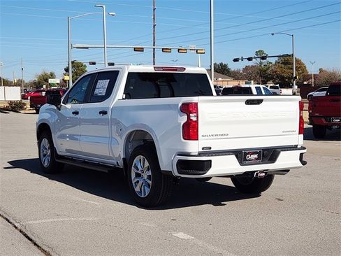 New 2026 Chevrolet Silverado 1500 Custom image 5