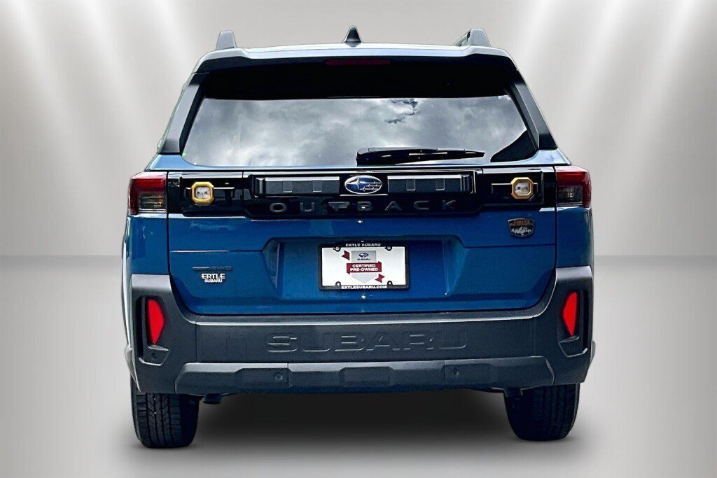 Used 2026 Subaru Outback Wilderness AWD/4WD image 6