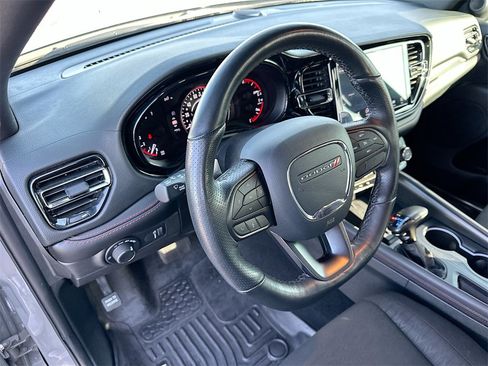 Used 2023 Dodge Durango R/T w/ Trailer Tow Group IV image 9