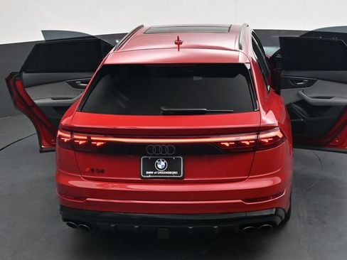 Used 2024 Audi SQ8 Prestige AWD/4WD image 42