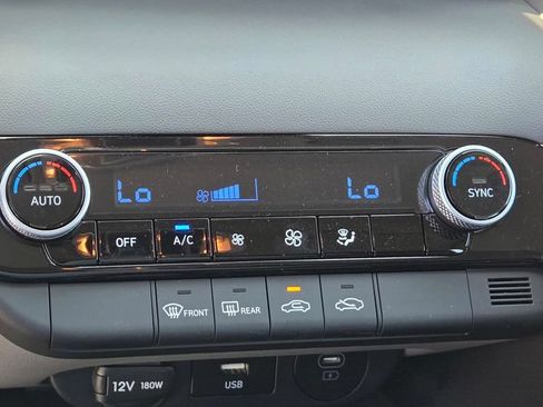 New 2026 Hyundai Elantra Hybrid FWD image 18