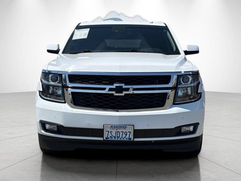 Used 2016 Chevrolet Suburban LT w/ Luxury Package RWD image 8