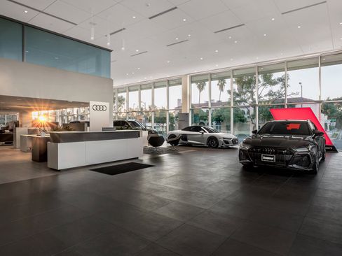 New 2025 Audi SQ5 Premium Plus image 23