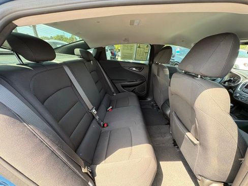 Used 2025 Chevrolet Malibu RS FWD image 20