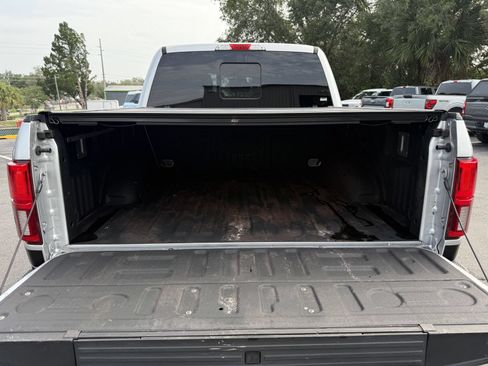 Used 2019 Ford F150 XLT w/ Equipment Group 302A Luxury AWD/4WD image 15