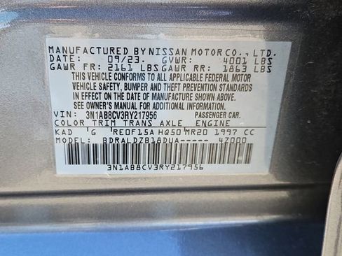 Used 2024 Nissan Sentra SV image 32