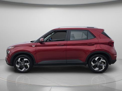 Certified 2023 Hyundai Venue SEL FWD image 3