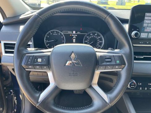 Used 2024 Mitsubishi Outlander SE FWD image 19