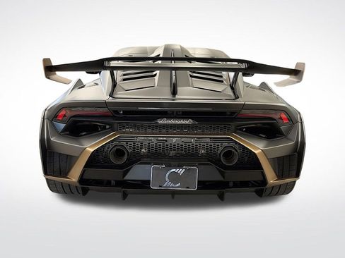 Used 2023 Lamborghini Huracan STO image 4