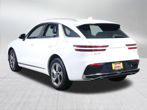Certified 2026 Genesis GV70 2.5T Select AWD/4WD image 5
