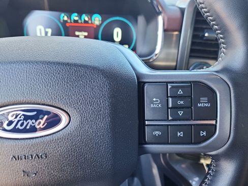 Used 2023 Ford F150 Lariat w/ Max Trailer Tow Package image 22