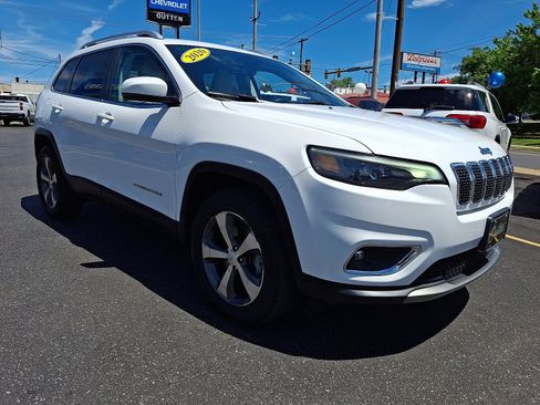 Used 2020 Jeep Cherokee Limited AWD/4WD image 7