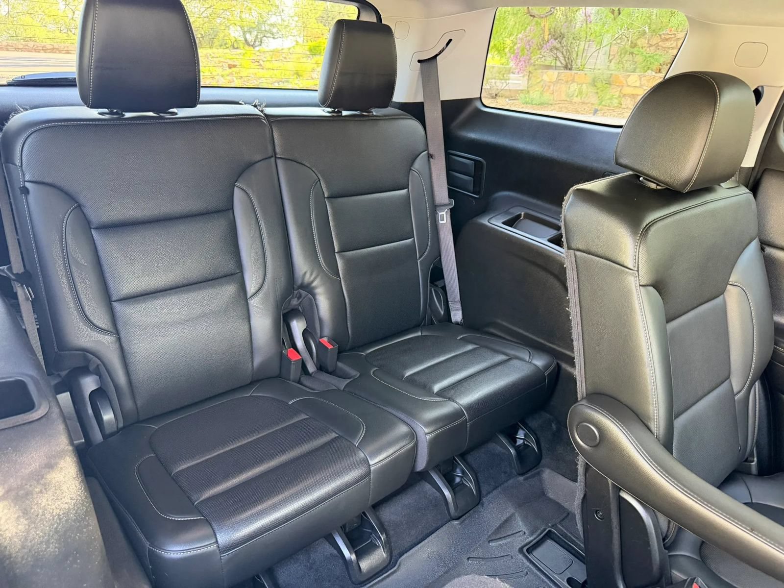 Used 2022 GMC Acadia SLT w/ Elevation Edition AWD/4WD image 14