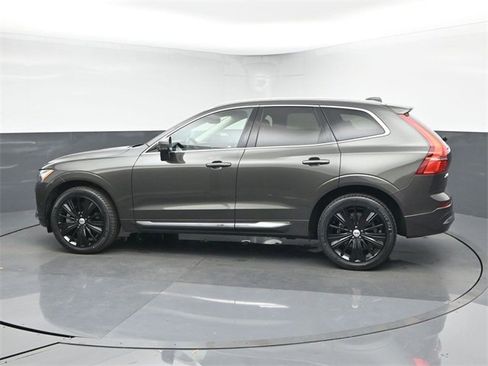 Used 2022 Volvo XC60 B6 Inscription w/ Advanced Package image 5