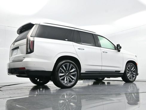 Certified 2024 Cadillac Escalade Sport Platinum w/ LPO, Floor Liner Package image 61