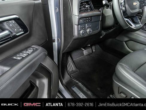 Certified 2025 Chevrolet Tahoe LT AWD/4WD image 7