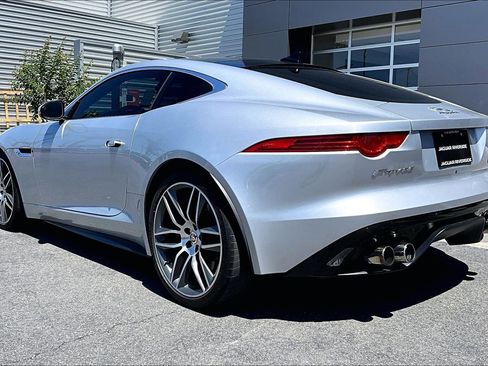 Used 2015 Jaguar F-TYPE R image 3