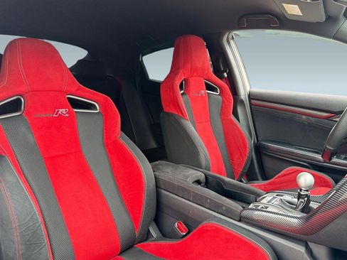 Used 2018 Honda Civic Type R image 30