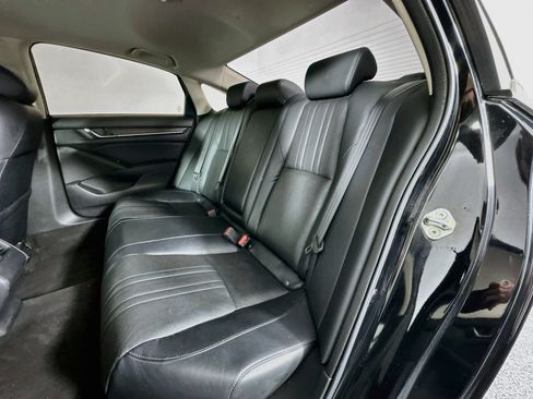 Used 2018 Honda Accord EX-L image 24