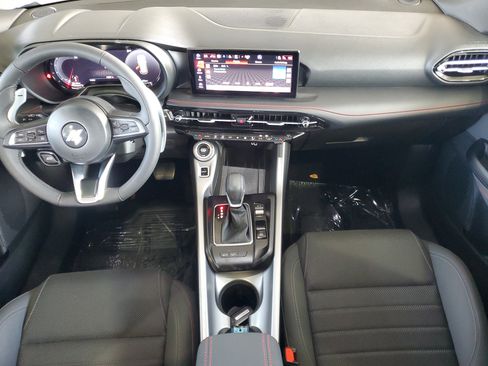 Certified 2025 Dodge Hornet R/T AWD/4WD image 11