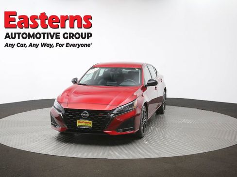 Used 2023 Nissan Altima 2.5 SR AWD/4WD image 52